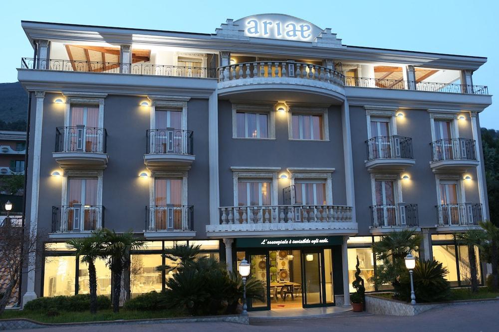 Ariae Hotel - Alihotels San Giovanni Rotondo Buitenkant foto