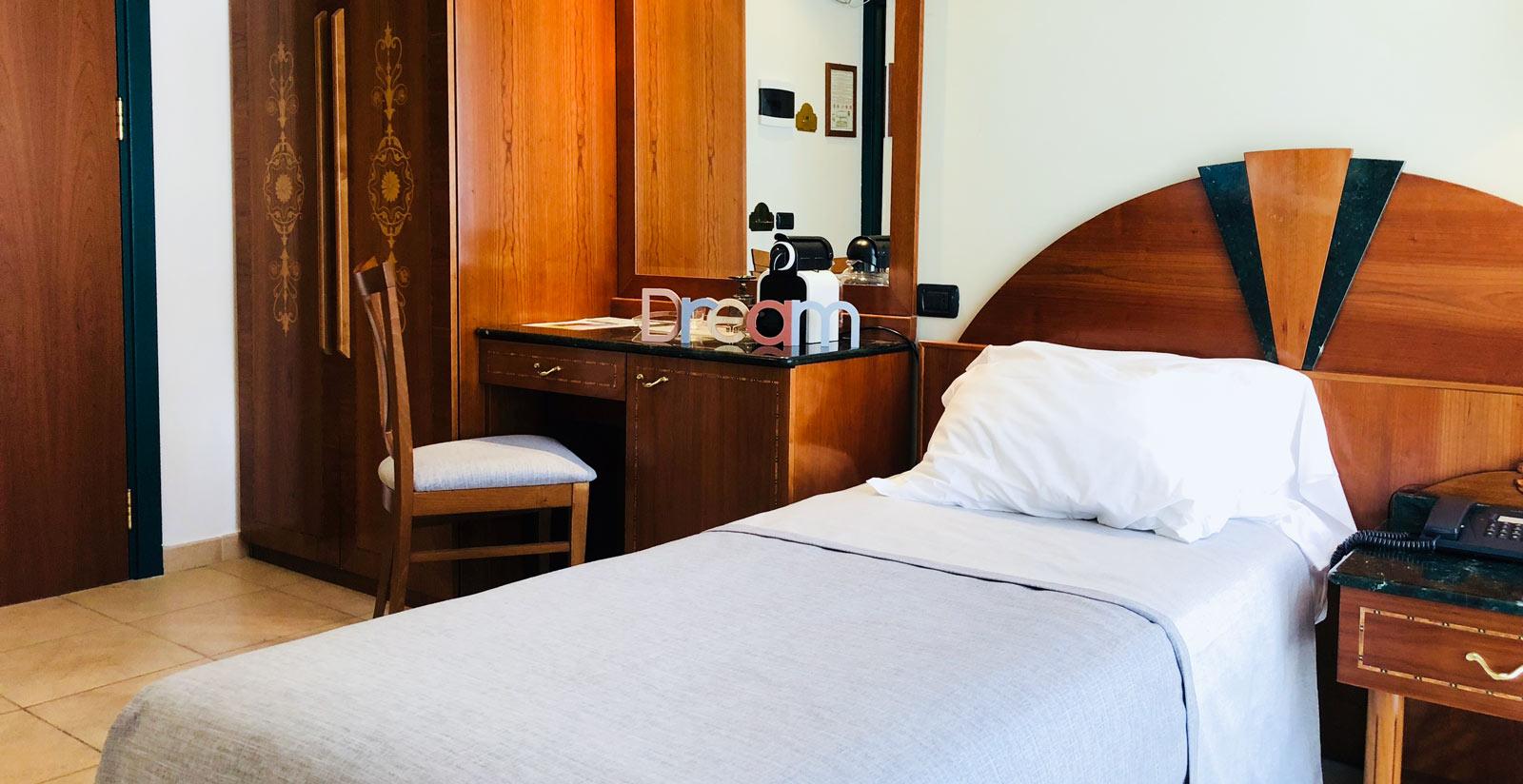 Ariae Hotel - Alihotels San Giovanni Rotondo Buitenkant foto