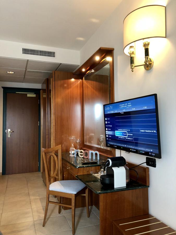 Ariae Hotel - Alihotels San Giovanni Rotondo Buitenkant foto